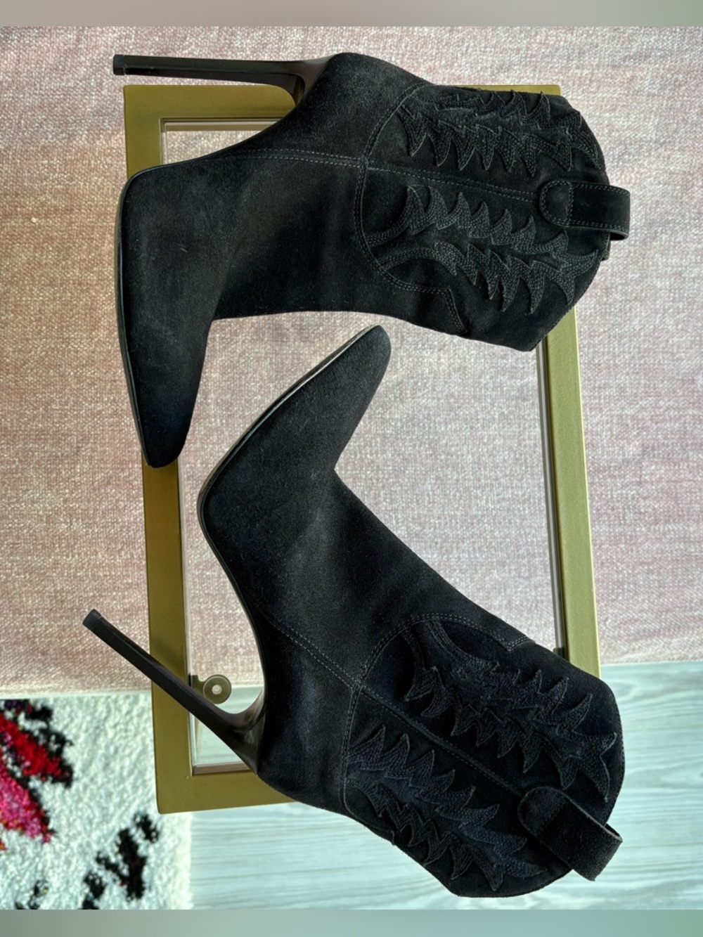 Saint Laurent Paris Western Booties - Picture 5 of 10